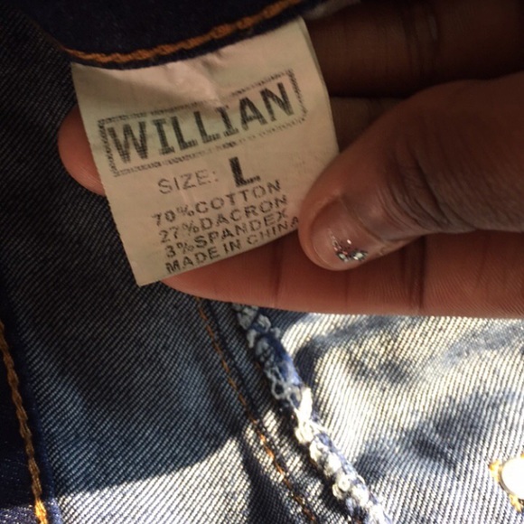 Pretty new never worn - Picture 2 of 4